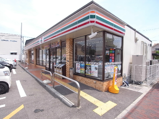 パレスマイセン コンビニ