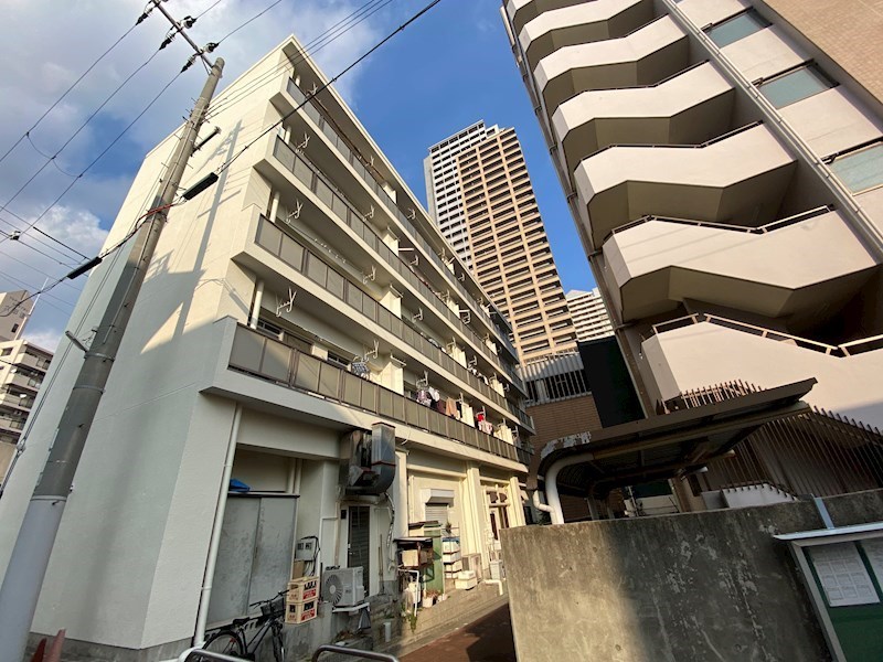 メゾン琵琶 外観