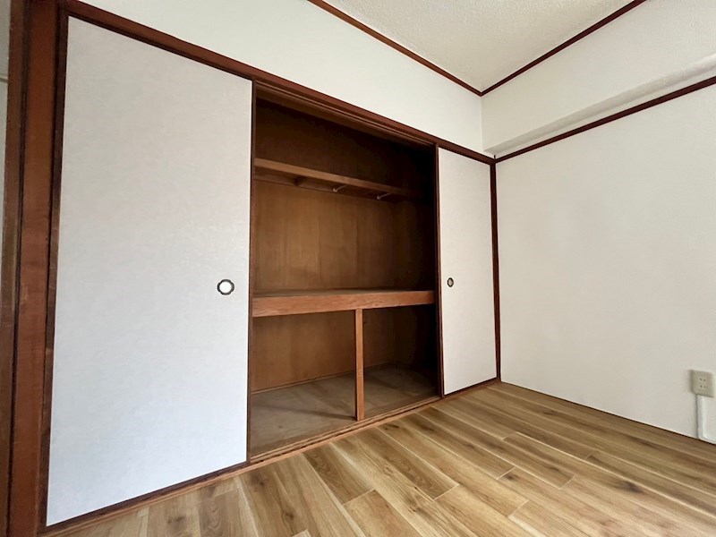 メゾン琵琶 収納