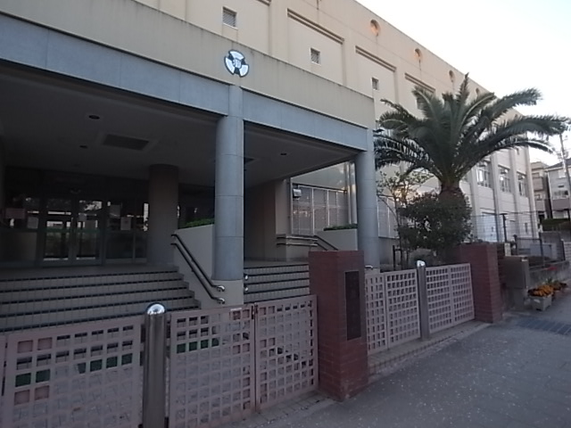 メゾン琵琶 小学校