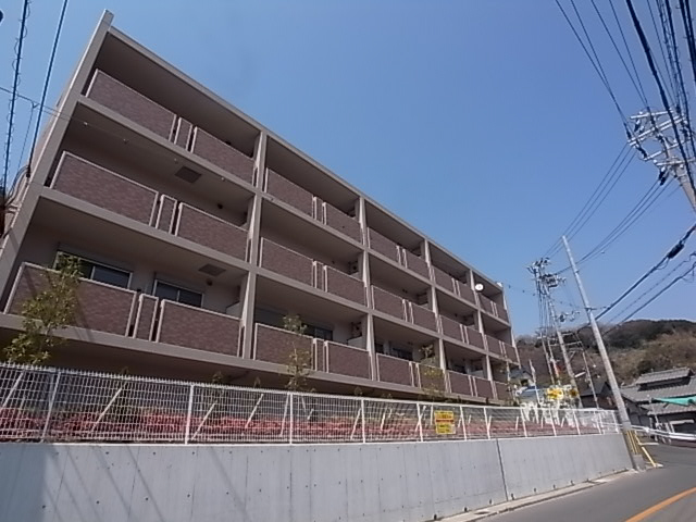 ガーデンコート 外観