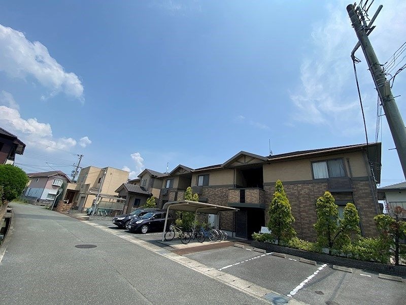 コンフォート春日 外観