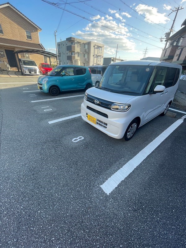 さくらハイツB 駐車場