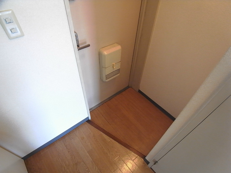 ハイエスト西芦屋 玄関