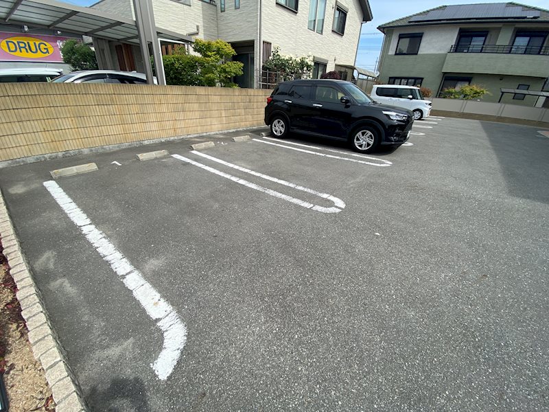 アバンツァート玉手Ⅰ 駐車場