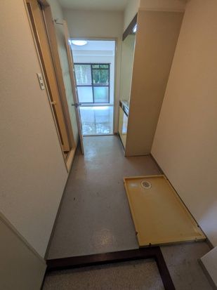 ウエストハイライズ 玄関