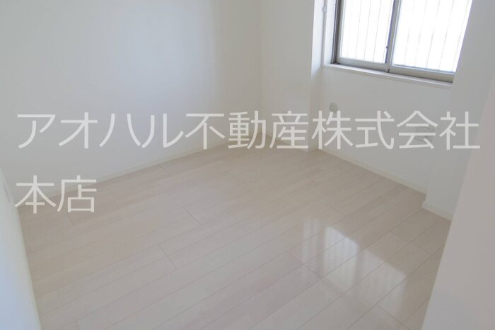 ベッドルーム