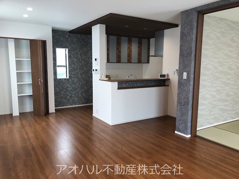 万博記念公園（高山）戸建て リビング