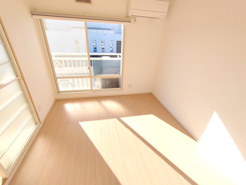 オークラビレッジ ベッドルーム