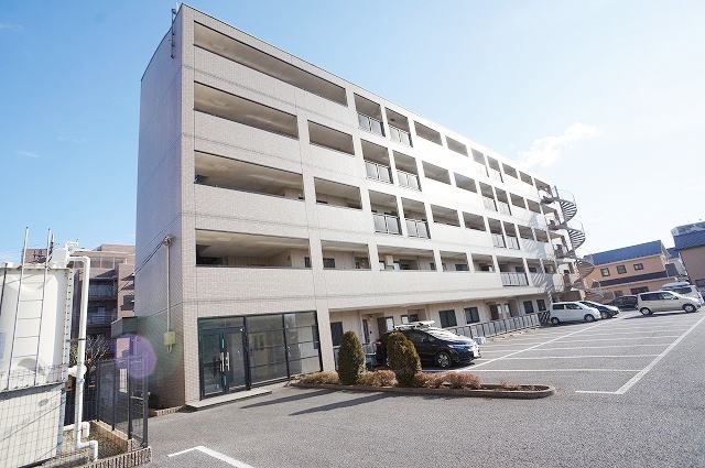 キャッスルタルイ弐番館 301号室 外観