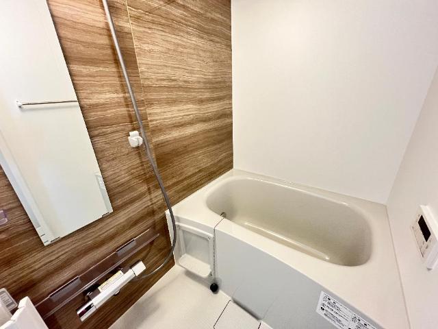 クローバーアイズ 風呂画像