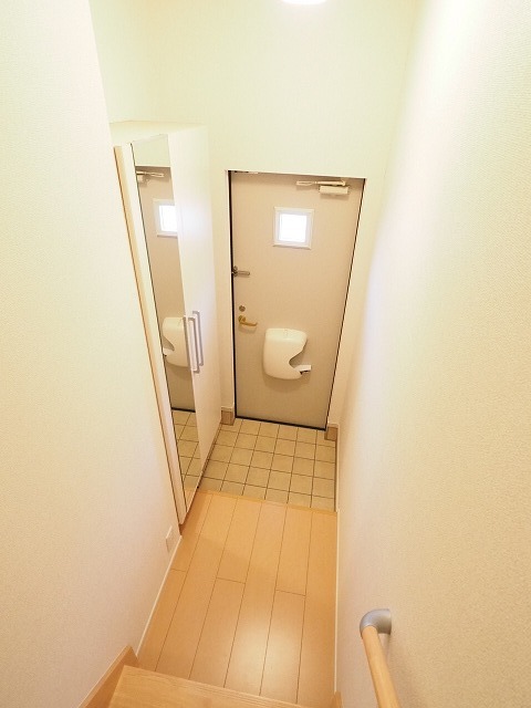 アイリスＢ 玄関