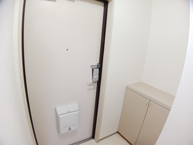 センターサーパス 玄関
