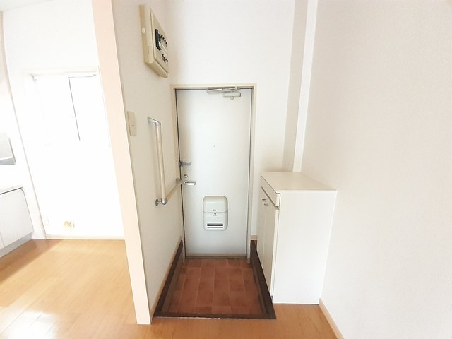 ニューシティー藤峰 玄関