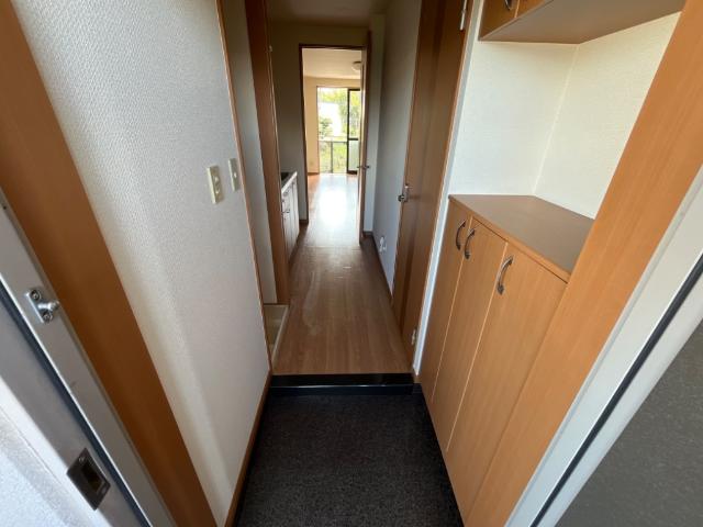 サニーサイド神立 玄関