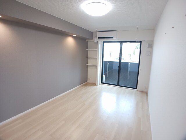 ジュネスⅢ リビング