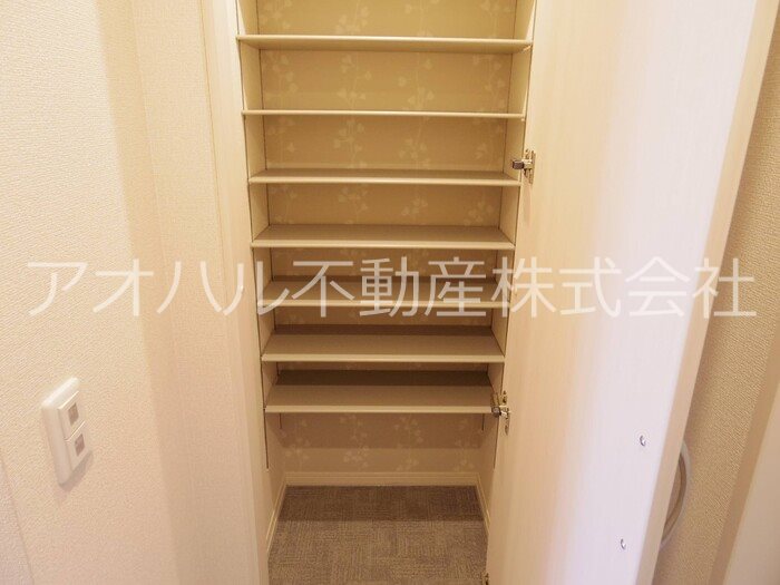 メルベーユ吾妻 玄関