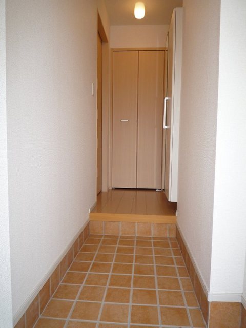 ボヌール・シュプレーム　Ｂ 玄関