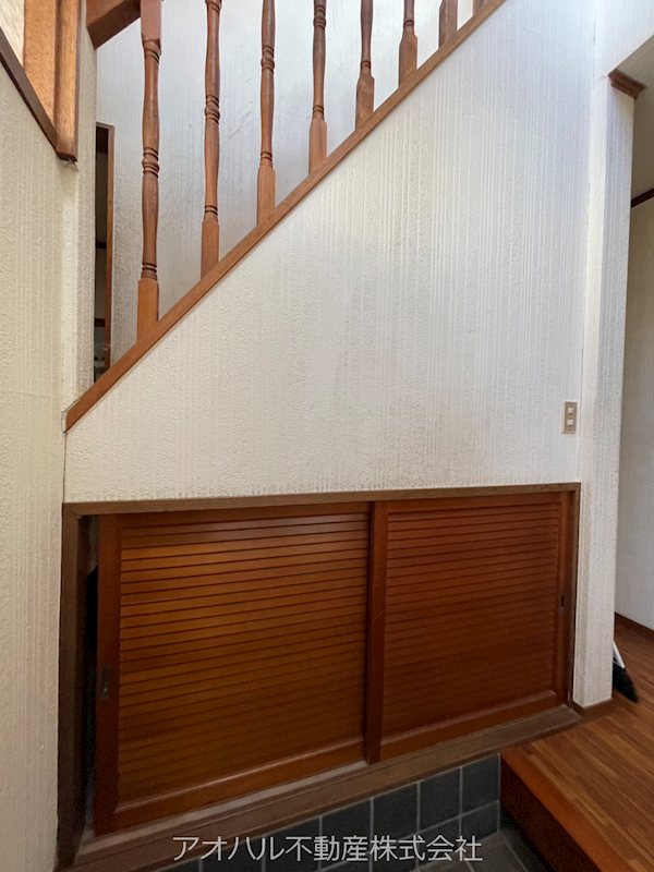 稲吉3丁目戸建 玄関