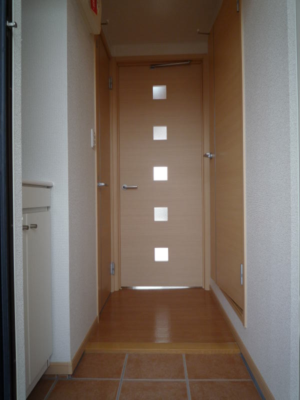 フィヤージュⅡ 玄関