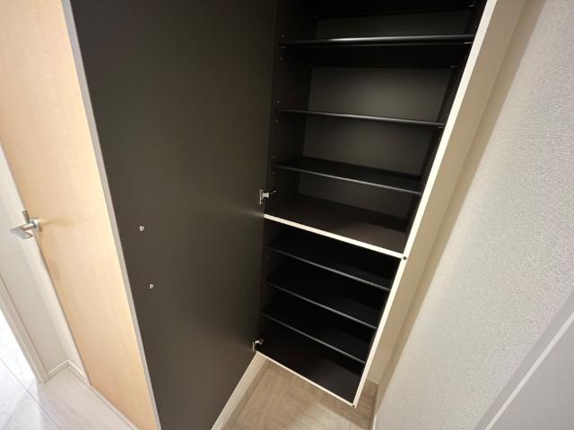 キルシュ・ブリュ－テA その他10