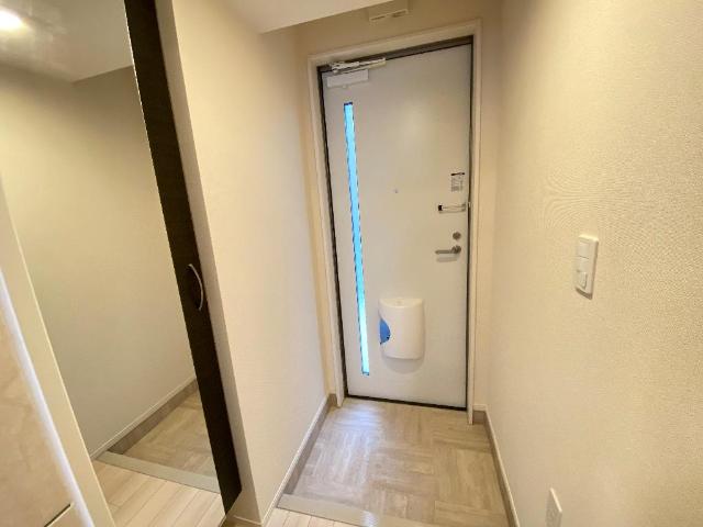 アベールS 玄関