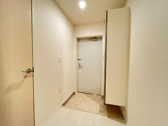 メゾン・デュ・ソレイユ（Maison du Soleil） 玄関