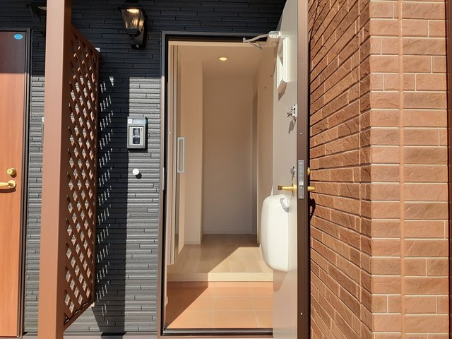 アヴァンセⅣ 玄関