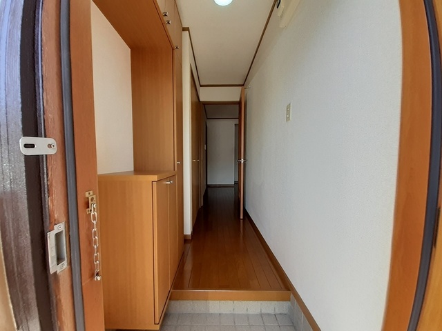 フラワ・Ｉ 玄関