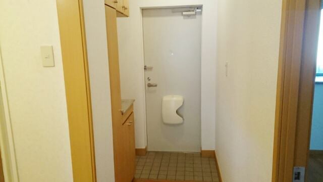 プルミエール・クラスⅢＡ 玄関