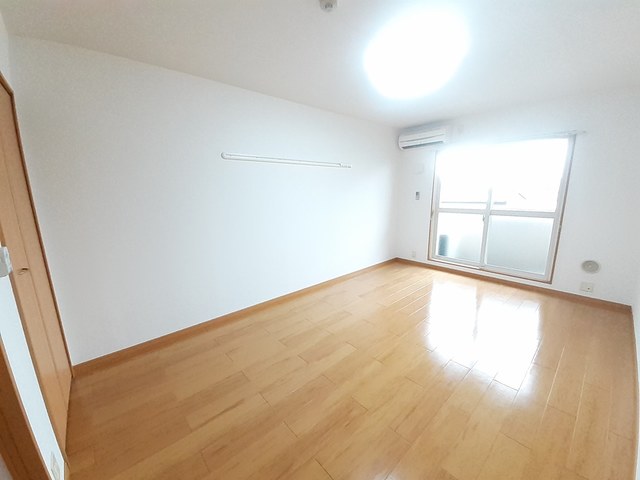 グランレイク　サクラ リビング