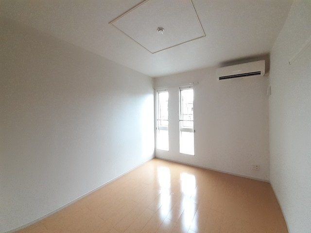 レオンⅡ ベッドルーム