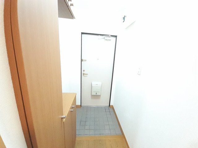 サンライズヴィラひたち野Ｂ 玄関