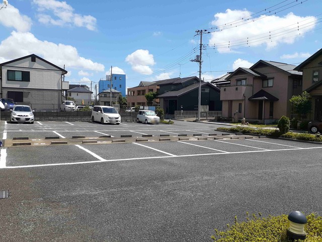 ハーヴェスト　２１ 駐車場
