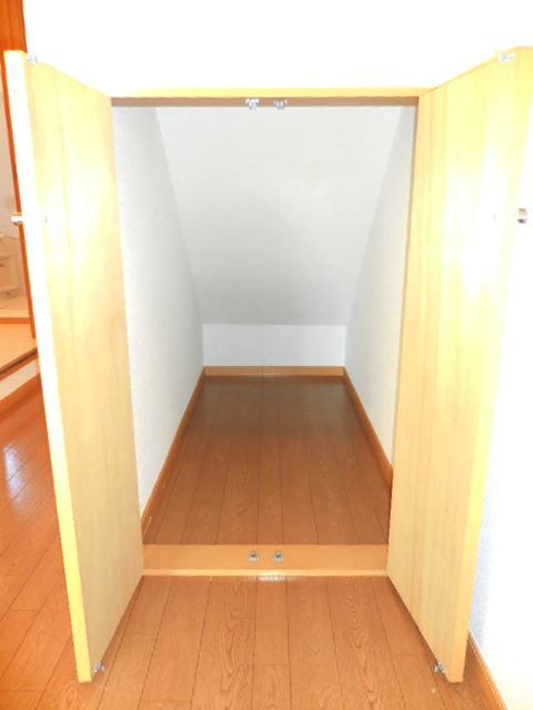 エターナル 収納