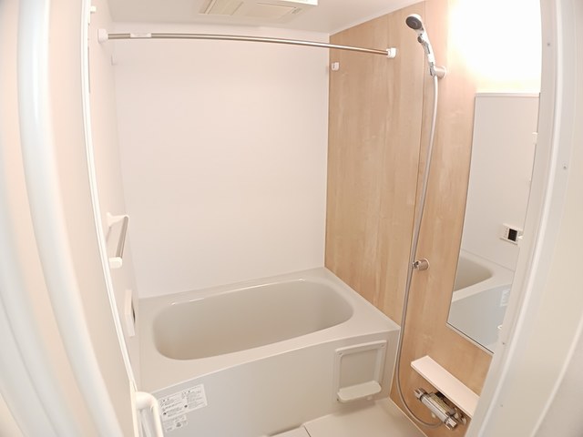 シュテルン 風呂画像