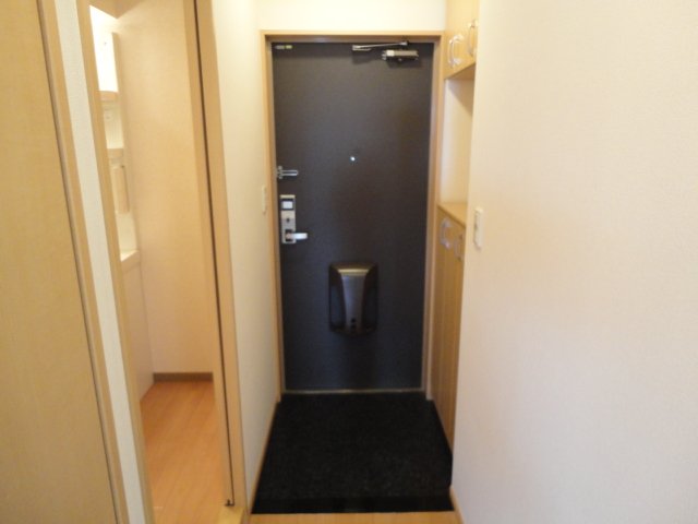 グランチェスタ 玄関