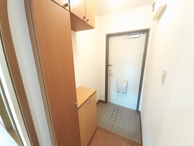 ハーヴェスト　２１ 玄関