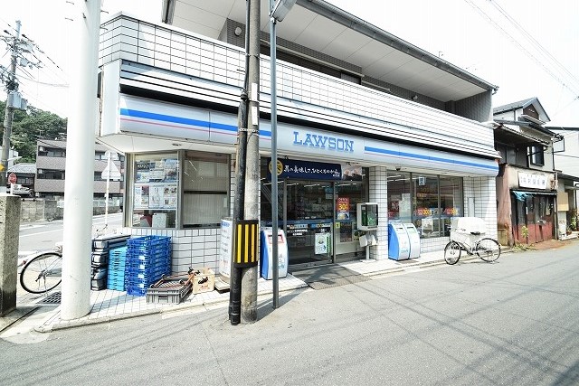Requie智恵光院 コンビニ