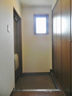 ビラ妙松館 玄関