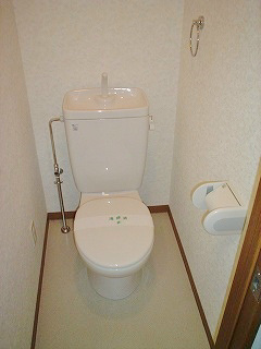 エステムコート御所南 トイレ