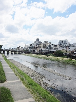 リーガル京都御所東 海または川