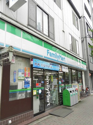リーガル京都御所東 コンビニ