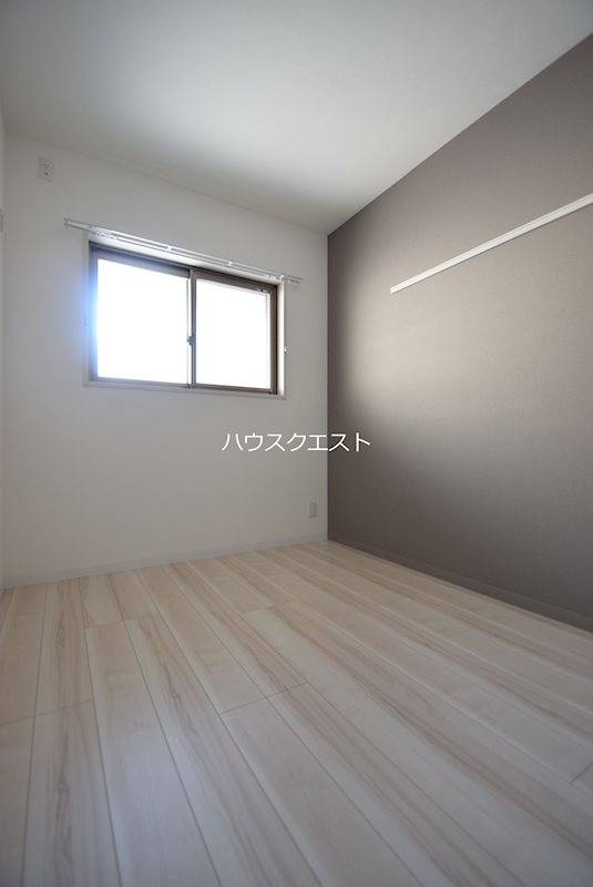 コンフォールパレ新町二条 ベッドルーム
