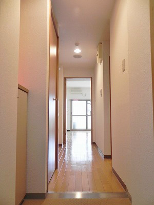 アスヴェル京都市役所前 玄関