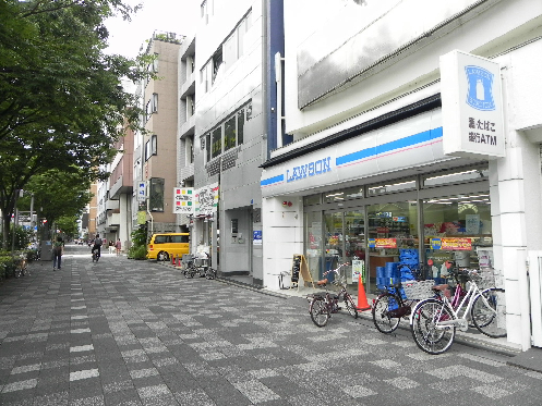 アスヴェル京都市役所前 コンビニ
