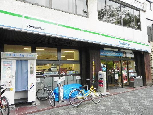 アスヴェル京都市役所前 コンビニ