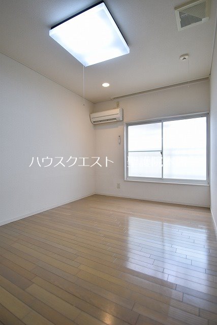 フレール下鴨 リビング