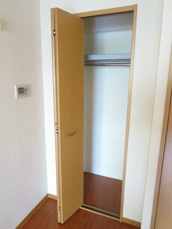 ビレイユ眞英七条本町 収納