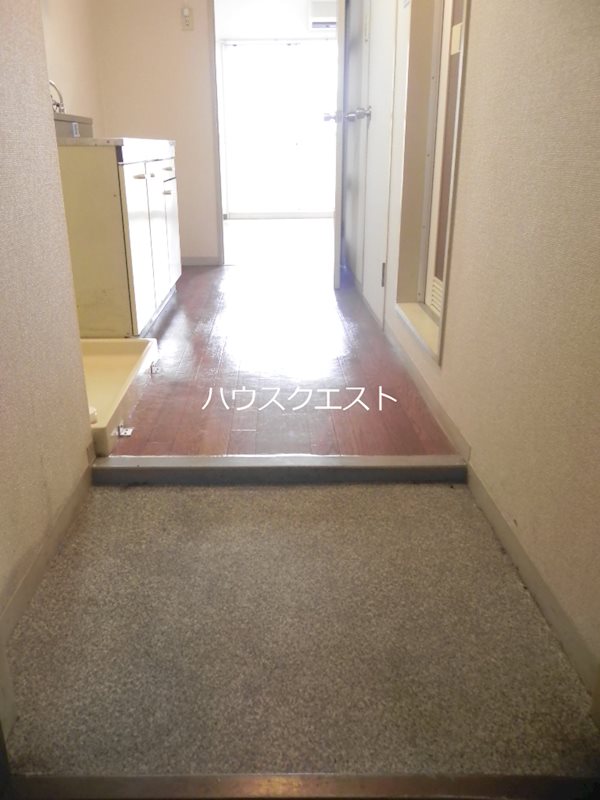 マ・メゾン 玄関